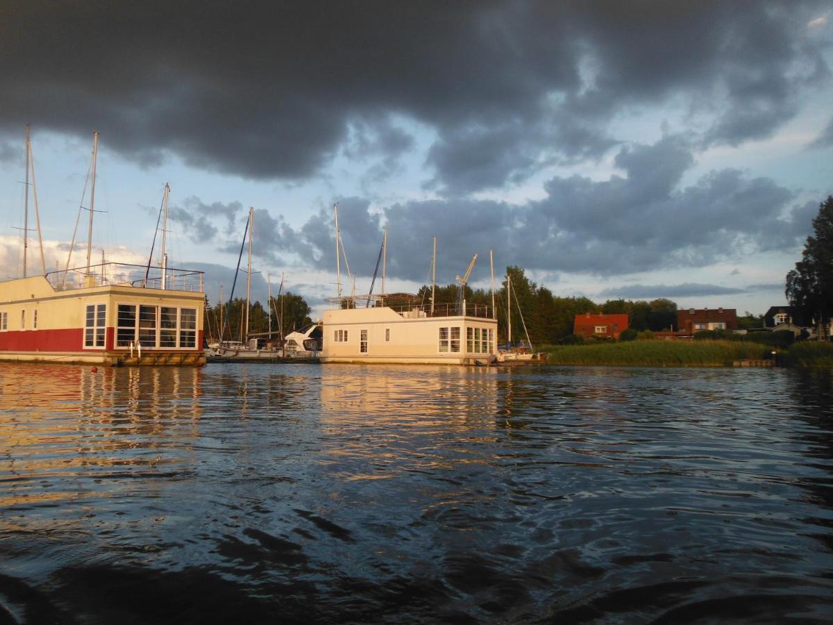 Hausboot Lagoon 施特拉尔松德 外观 照片